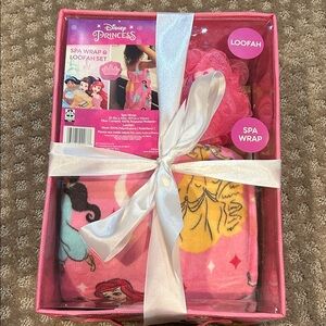 Disney Princess Pink Spa Set with Loofah